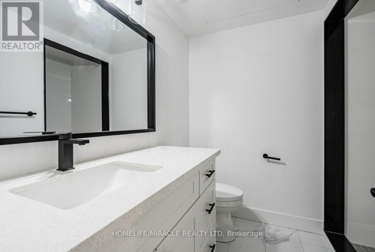 3 - 67 Oakmount Road, Toronto, Ontario  M6P 2M3 - Photo 13 - W12491444