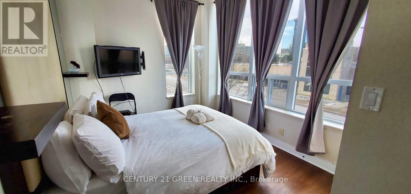 1207 - 80 Absolute Avenue, Mississauga, Ontario  L4Z 0A5 - Photo 37 - W12488972