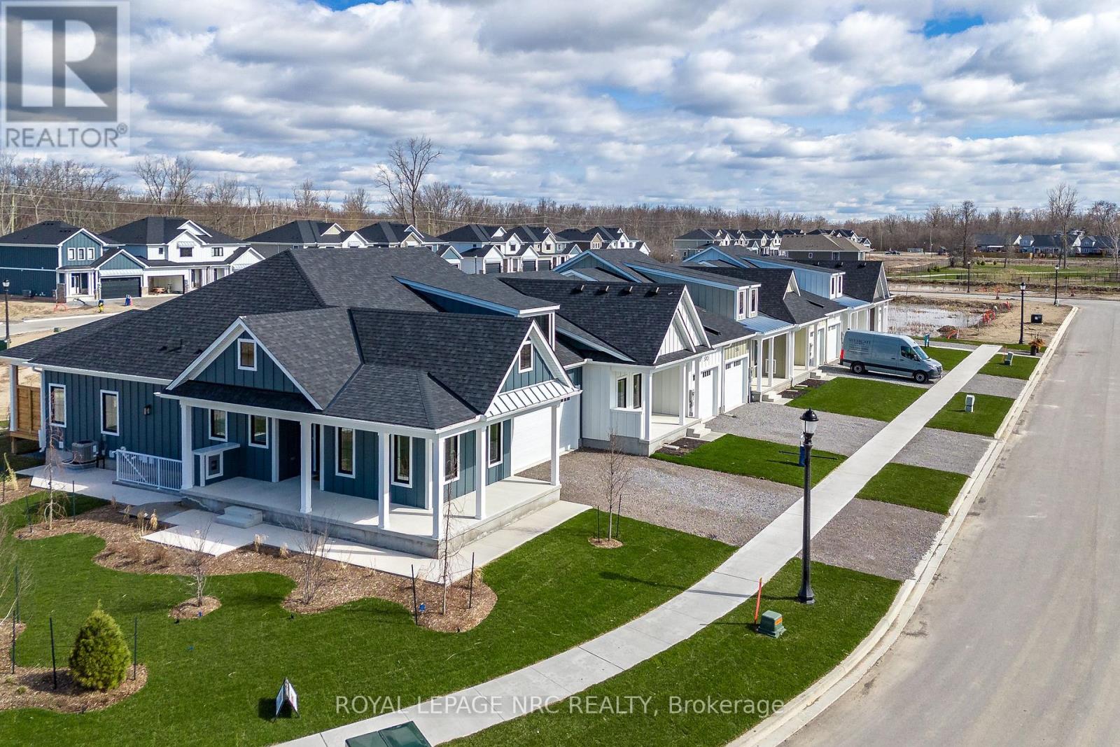 70d - 582 Seneca Drive, Fort Erie, Ontario  L2A 1C2 - Photo 12 - X12486468