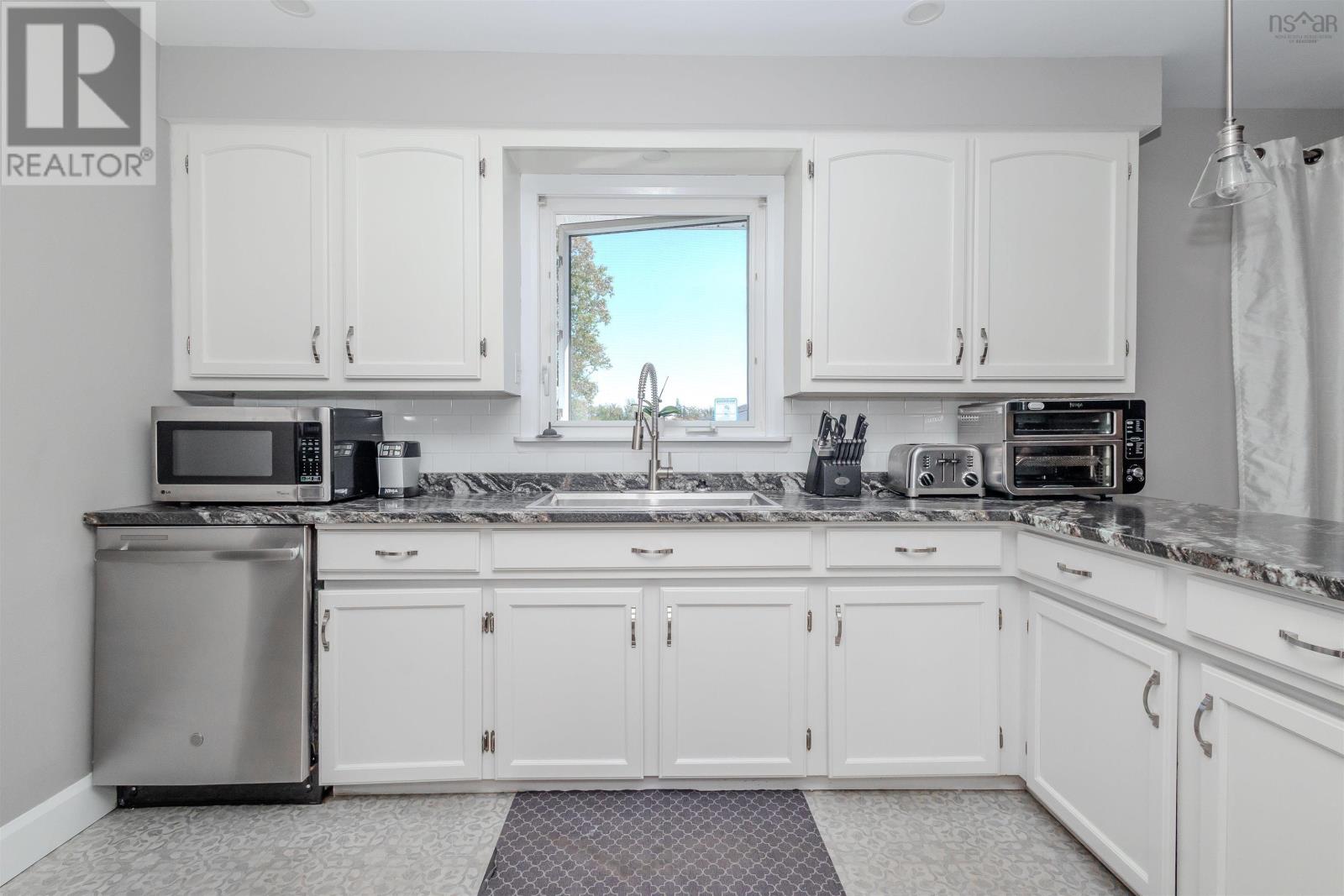 56 Kelmere Drive, Sydney, Nova Scotia  B1R 1P8 - Photo 22 - 202524643