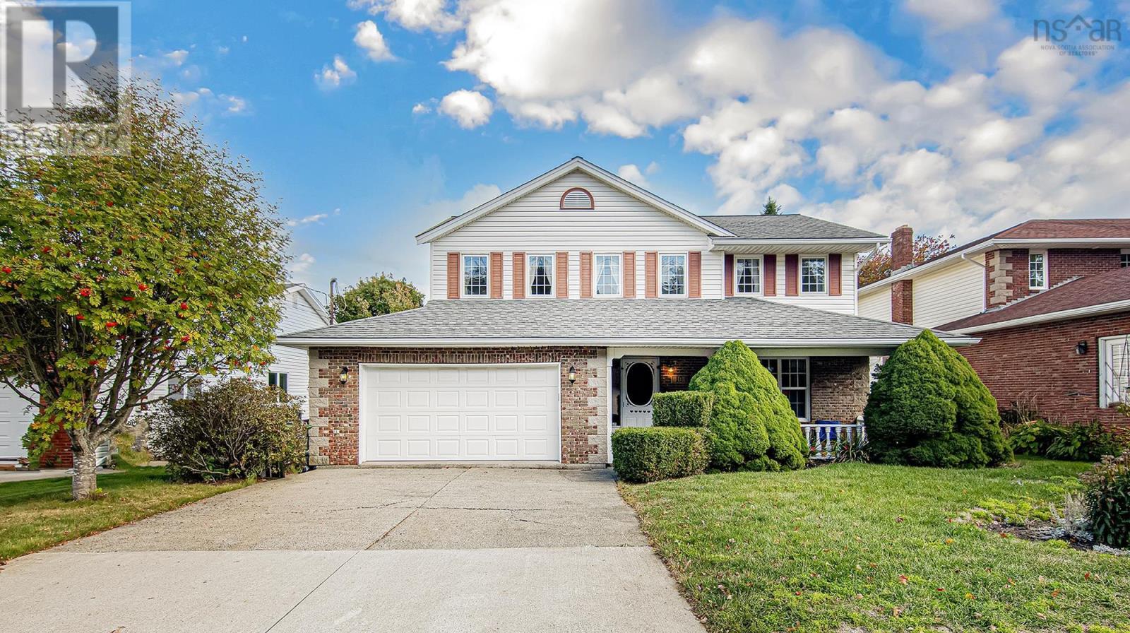 16 Mountain Ash Court, Dartmouth, Nova Scotia