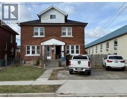1285 DUFFERIN PLACE, Windsor, Ontario