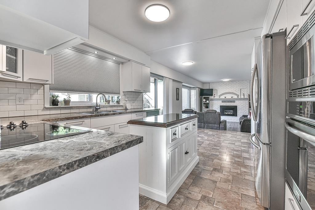 1648 Kempley Court, Abbotsford, British Columbia  V2S 5A6 - Photo 4 - R3063489