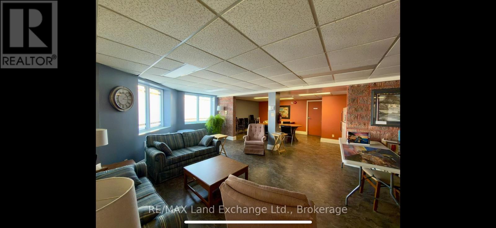 101 - 101-536 11th Avenue, Hanover, Ontario  N4N 2S4 - Photo 3 - X12325030