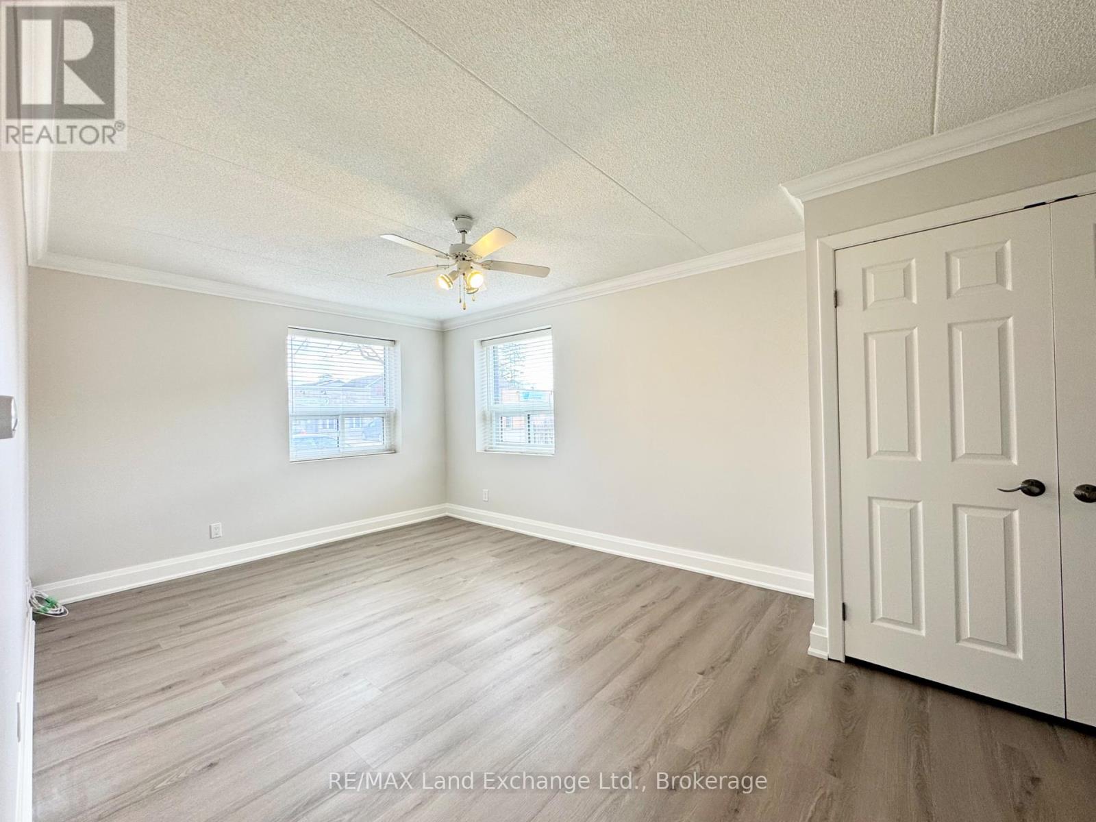 101 - 101-536 11th Avenue, Hanover, Ontario  N4N 2S4 - Photo 15 - X12325030