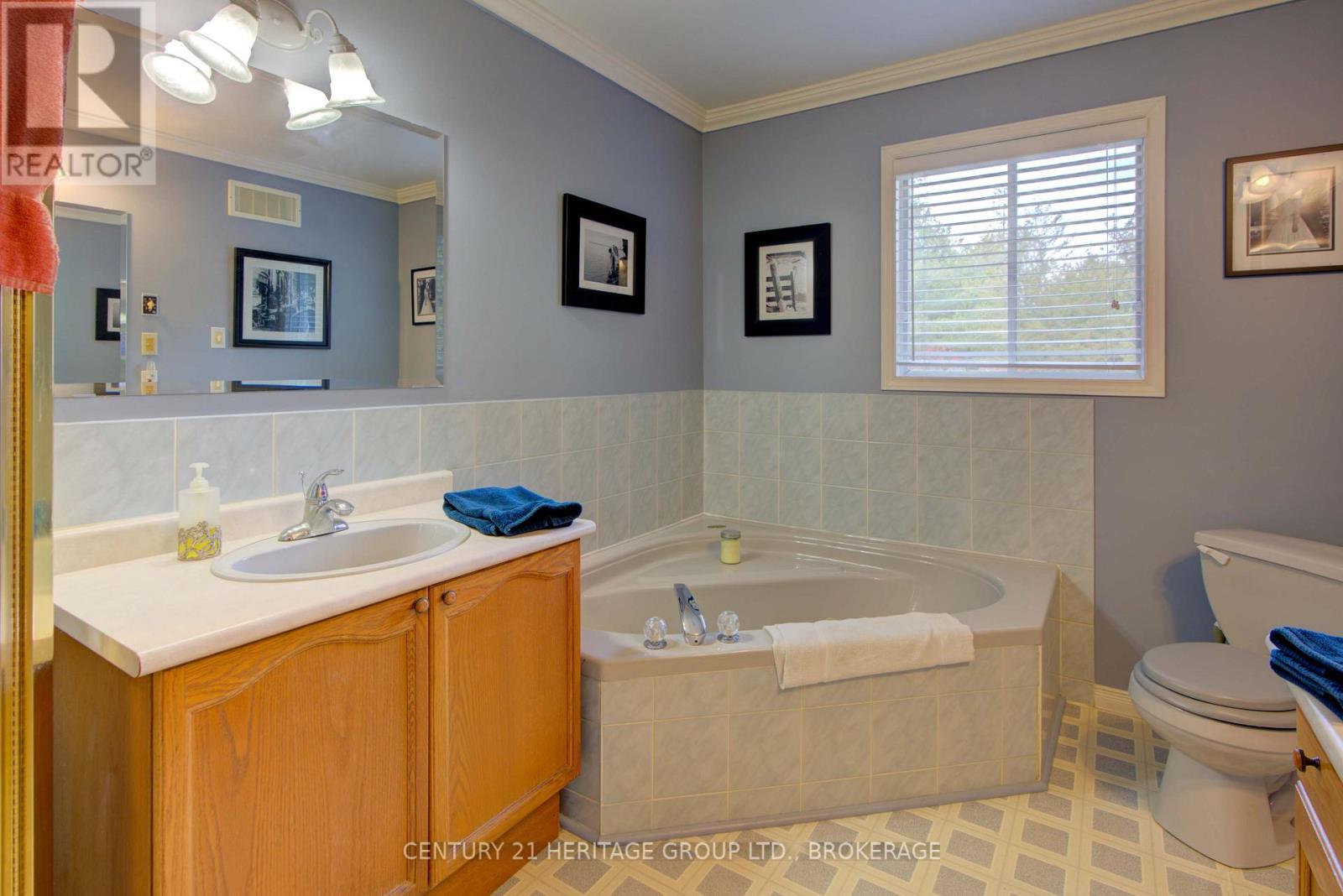 1467 Slab Street, Centre Hastings, Ontario  K0K 3E0 - Photo 31 - X12478871