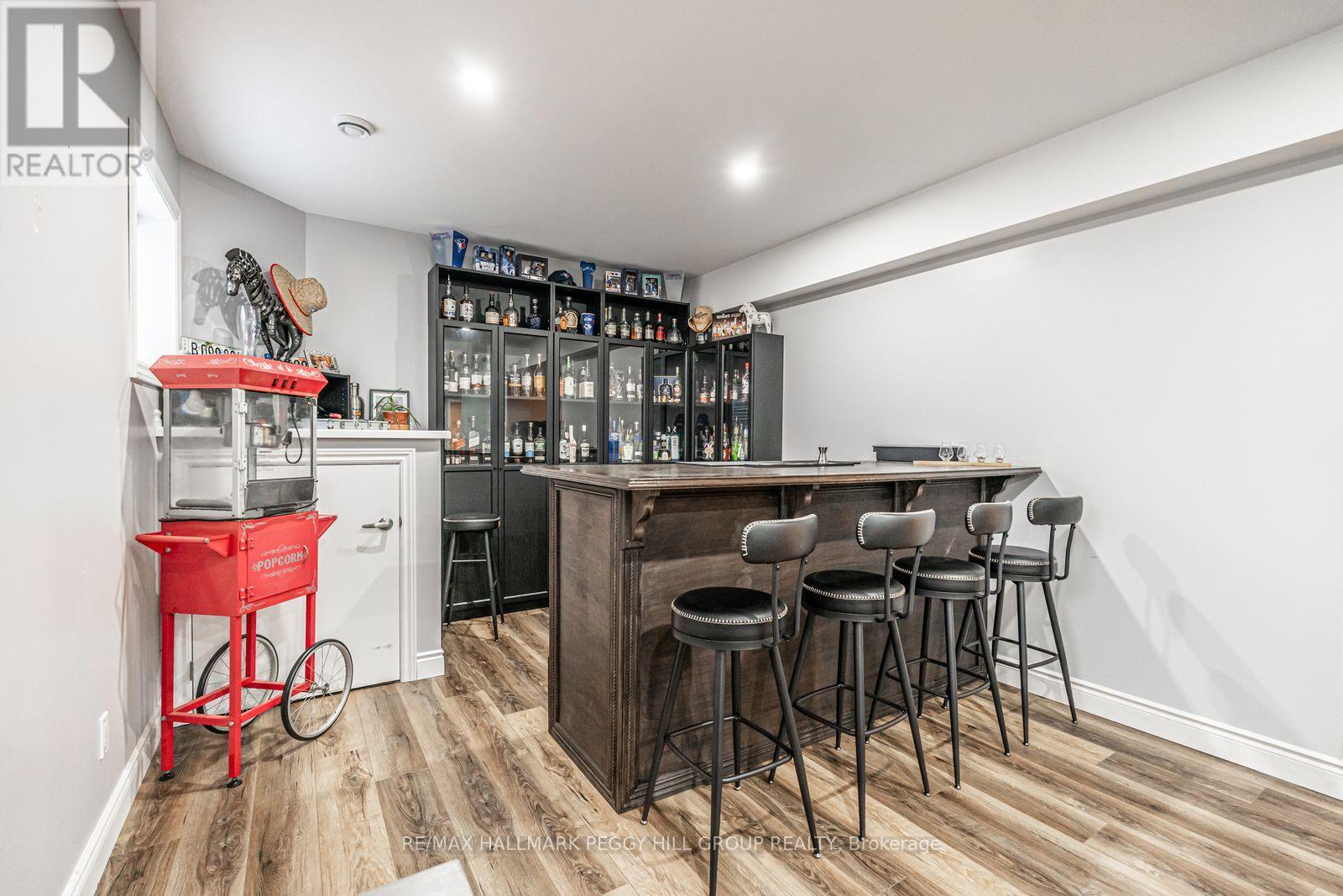 45 Evergreen Avenue, Tiny, Ontario  L0L 1P0 - Photo 15 - S12418469