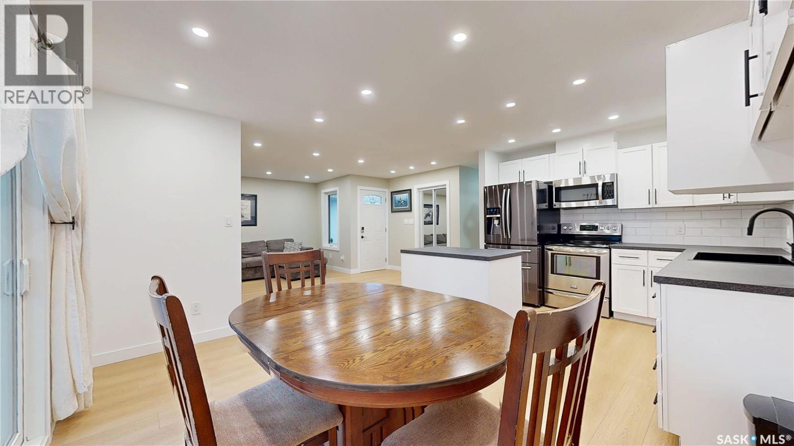 7119 Blakeney Drive, Regina, Saskatchewan  S4X 2M4 - Photo 13 - SK022124