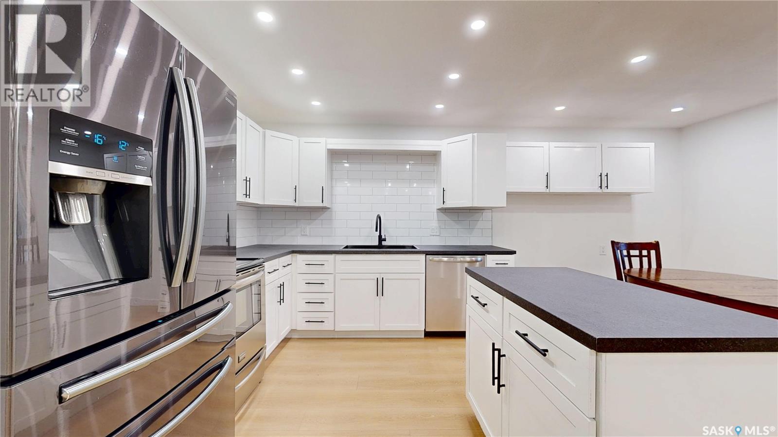 7119 Blakeney Drive, Regina, Saskatchewan  S4X 2M4 - Photo 7 - SK022124