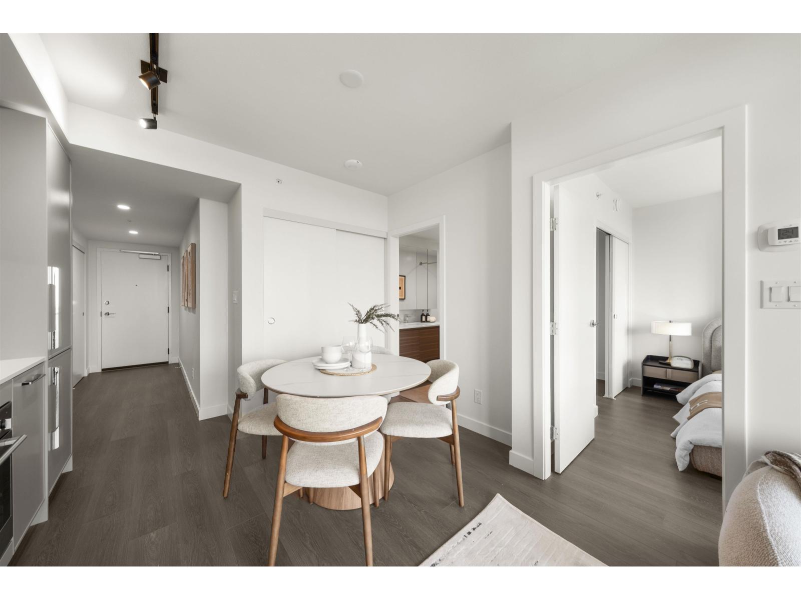 1701 13745 George Junction, Surrey, British Columbia  V3T 4Y3 - Photo 17 - R3043464