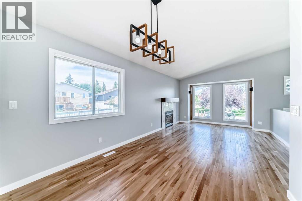 77 Shawfield Way Sw, Calgary, Alberta  T2Y 2Y1 - Photo 10 - A2261623