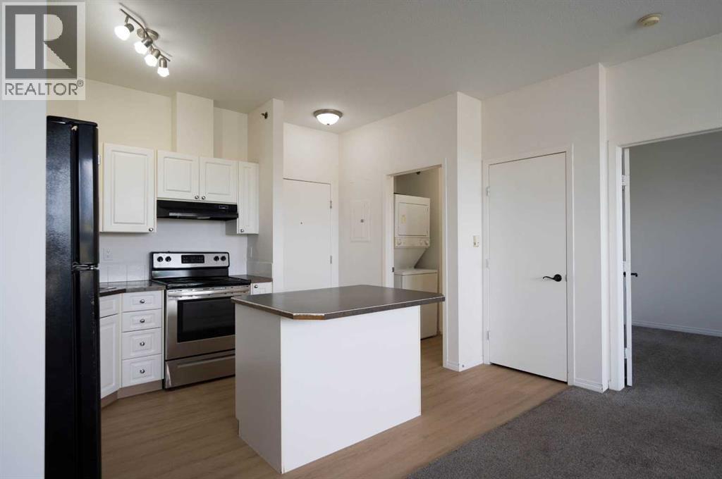 310, 1000 Applevillage Court Se, Calgary, Alberta  T2A 7Z4 - Photo 2 - A2262965