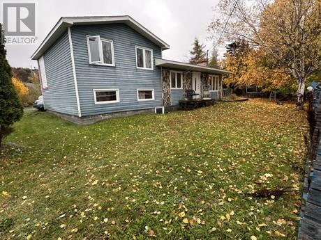 8 Erics Place, Bay Roberts, Newfoundland & Labrador