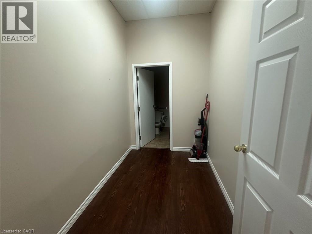 450 Westheights Drive Unit# 2, Kitchener, Ontario  N2N 2B9 - Photo 11 - 40784616