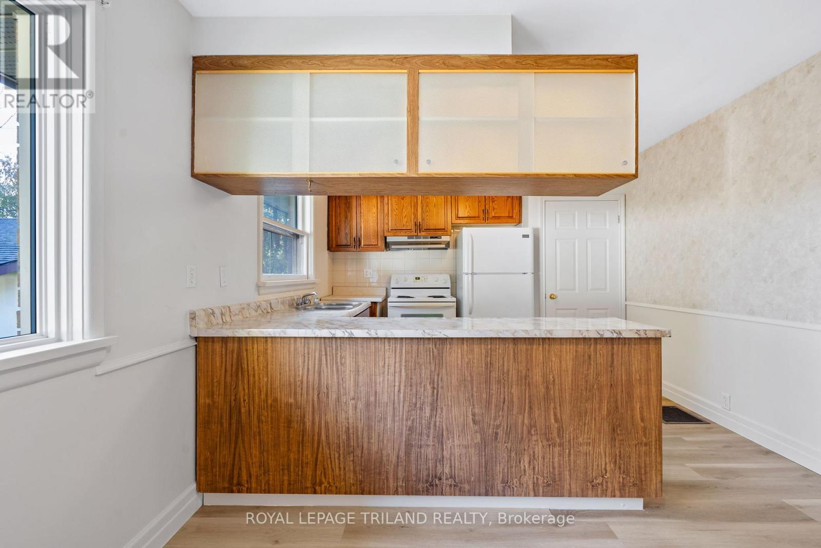 178 Kirkland Crescent, London East (East H), Ontario  N5W 5C1 - Photo 17 - X12496394