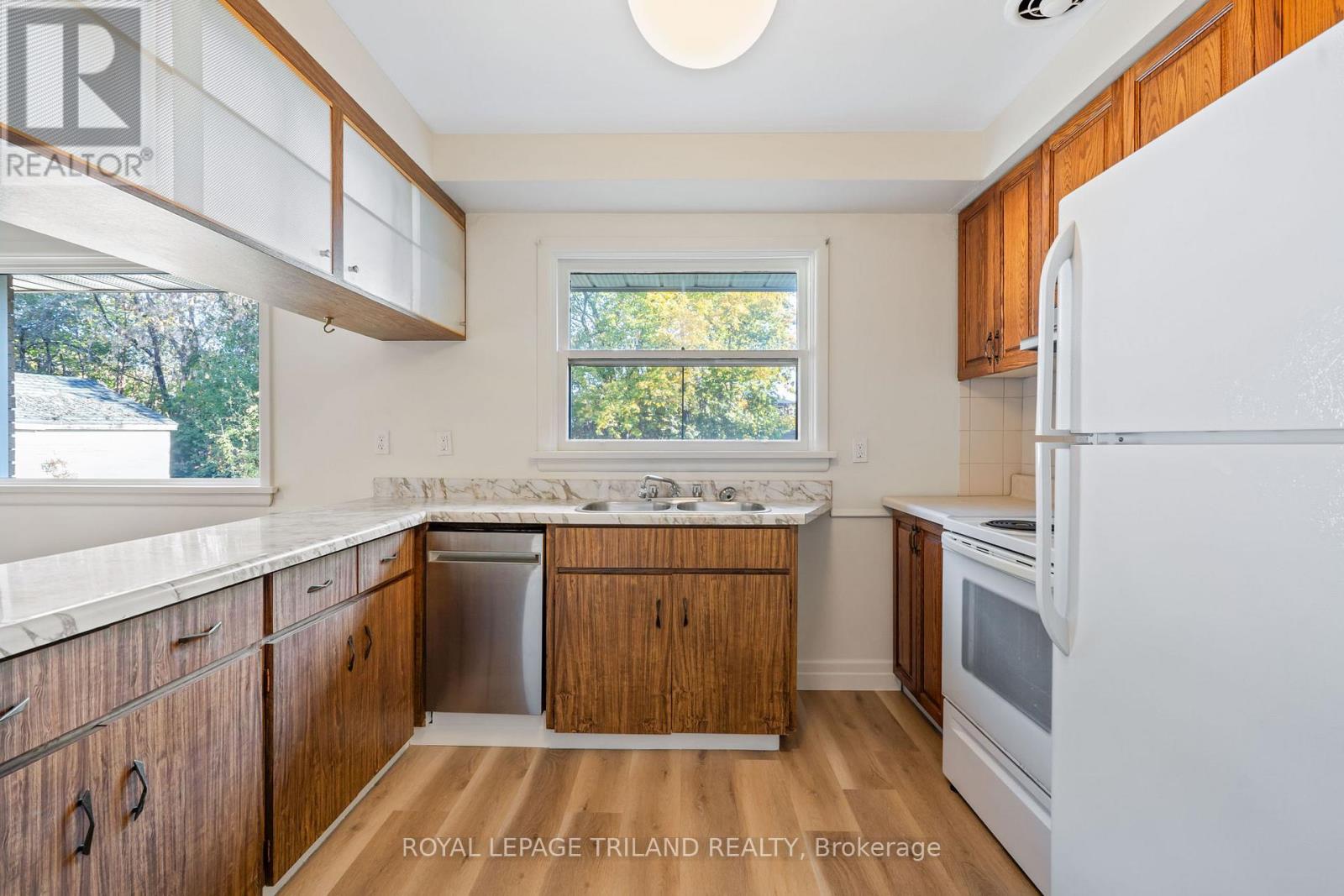 178 Kirkland Crescent, London East (East H), Ontario  N5W 5C1 - Photo 19 - X12496394