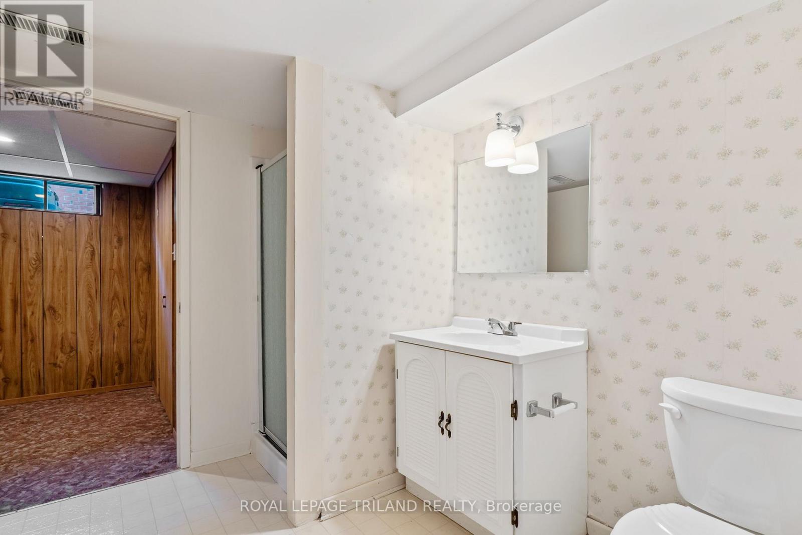 178 Kirkland Crescent, London East (East H), Ontario  N5W 5C1 - Photo 37 - X12496394