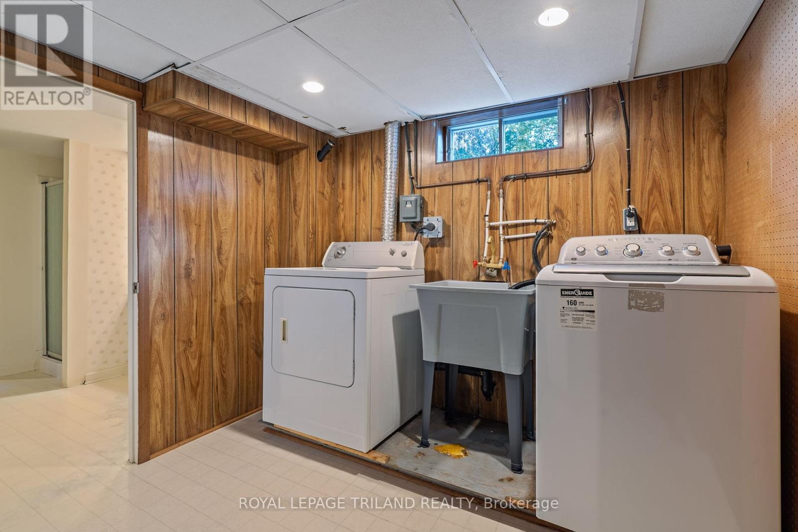 178 Kirkland Crescent, London East (East H), Ontario  N5W 5C1 - Photo 38 - X12496394