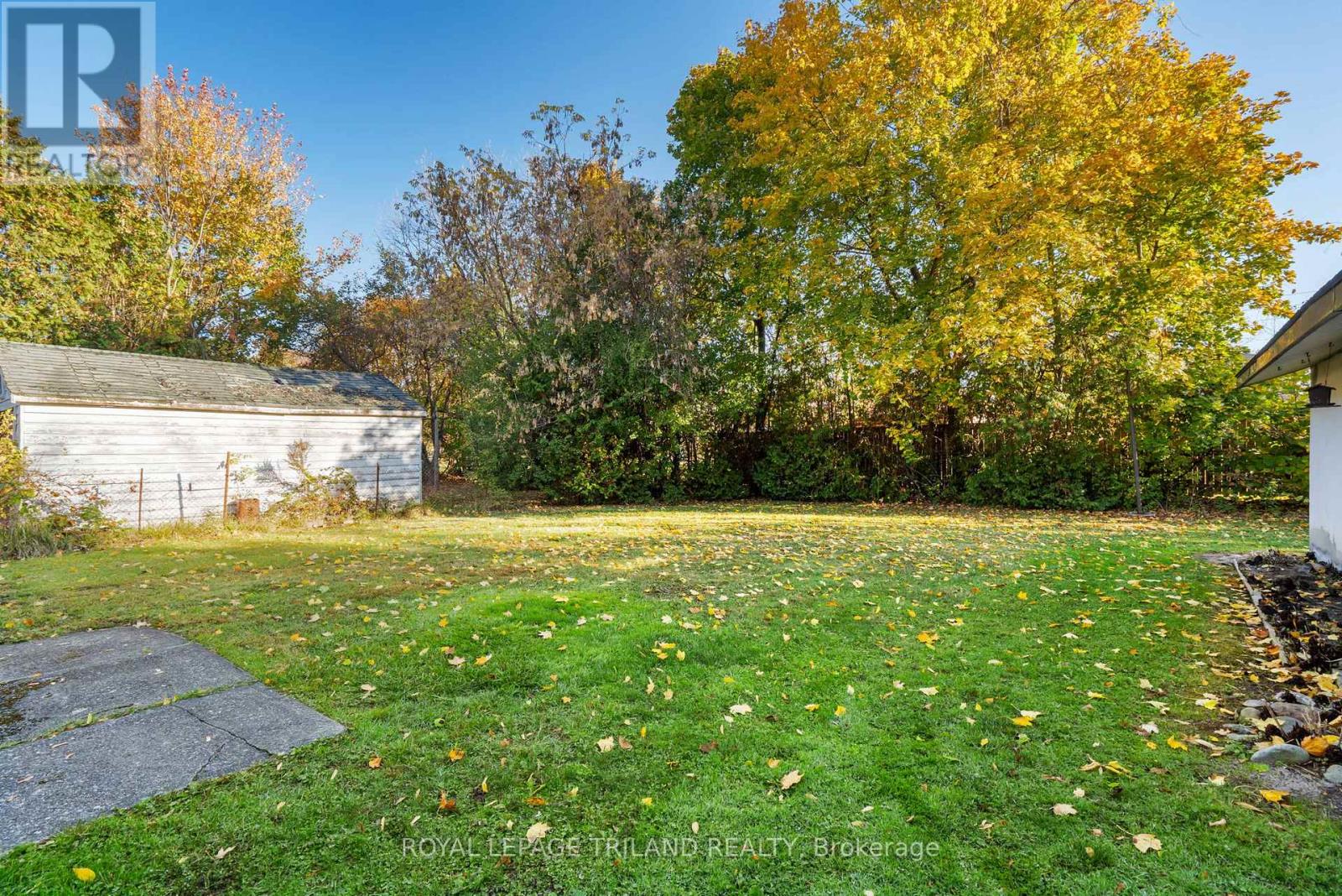 178 Kirkland Crescent, London East (East H), Ontario  N5W 5C1 - Photo 41 - X12496394