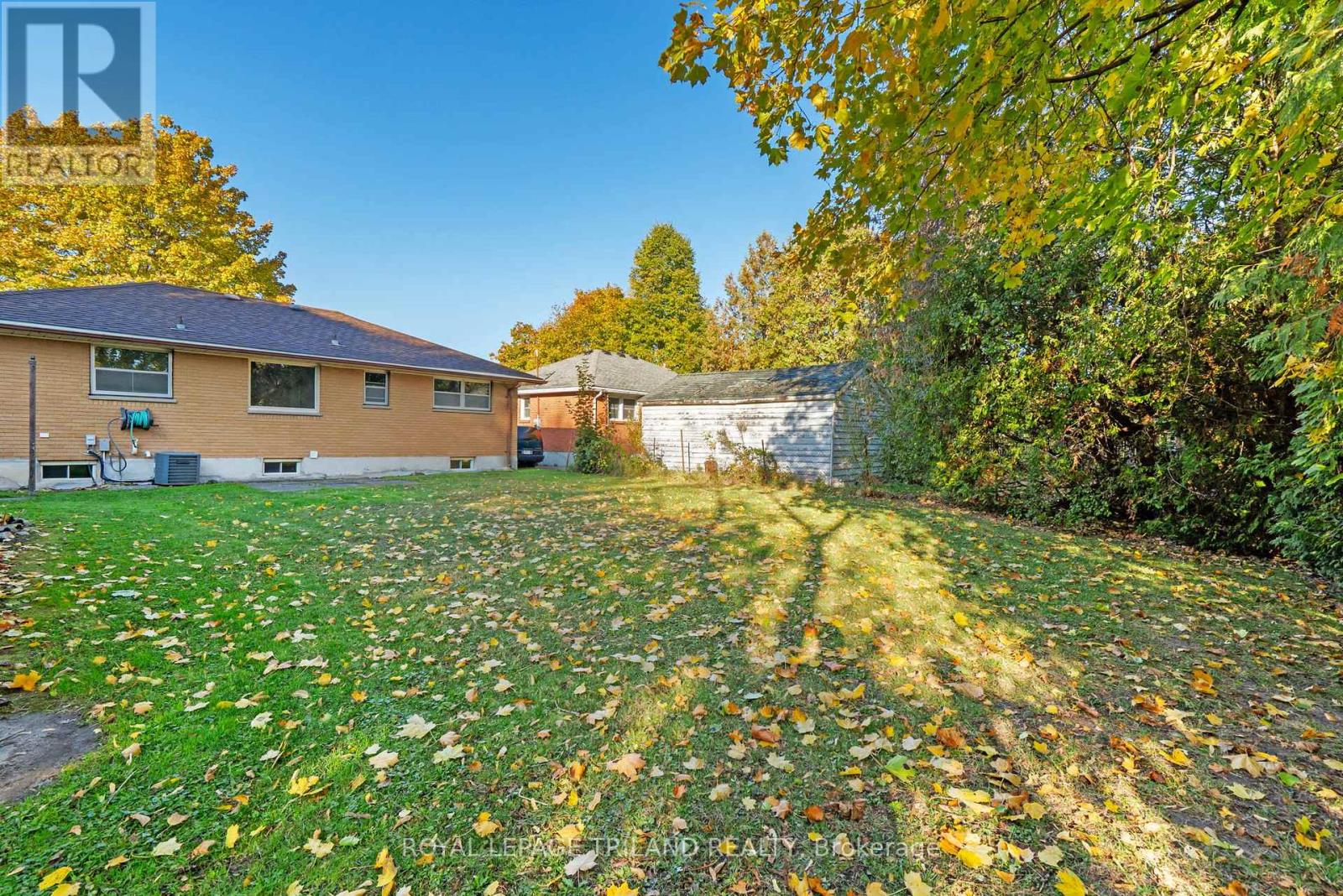 178 Kirkland Crescent, London East (East H), Ontario  N5W 5C1 - Photo 42 - X12496394