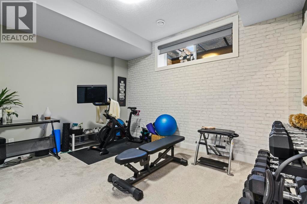 1307 21 Avenue Nw, Calgary, Alberta  T2M 1L5 - Photo 33 - A2266396