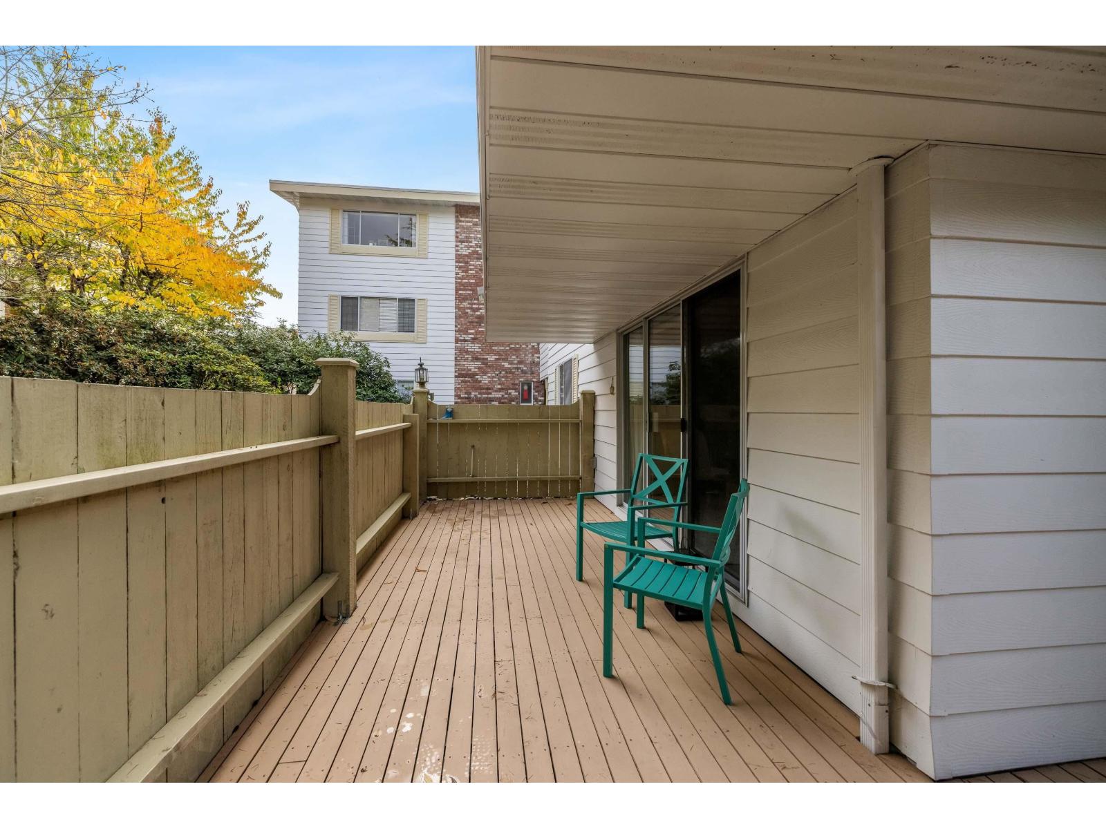 206 15010 Roper Avenue, White Rock, British Columbia  V4B 5A9 - Photo 22 - R3062414