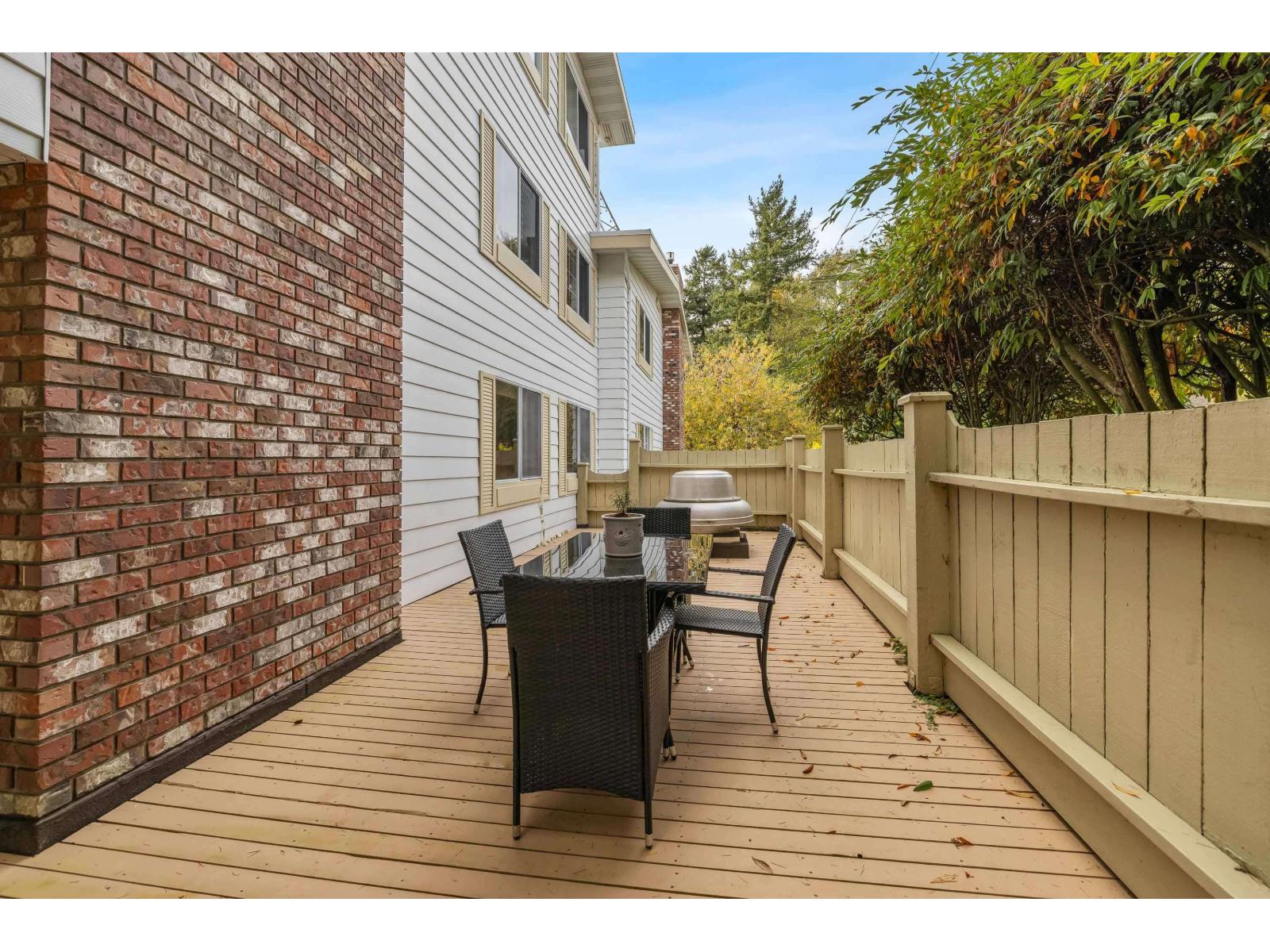 206 15010 Roper Avenue, White Rock, British Columbia  V4B 5A9 - Photo 23 - R3062414