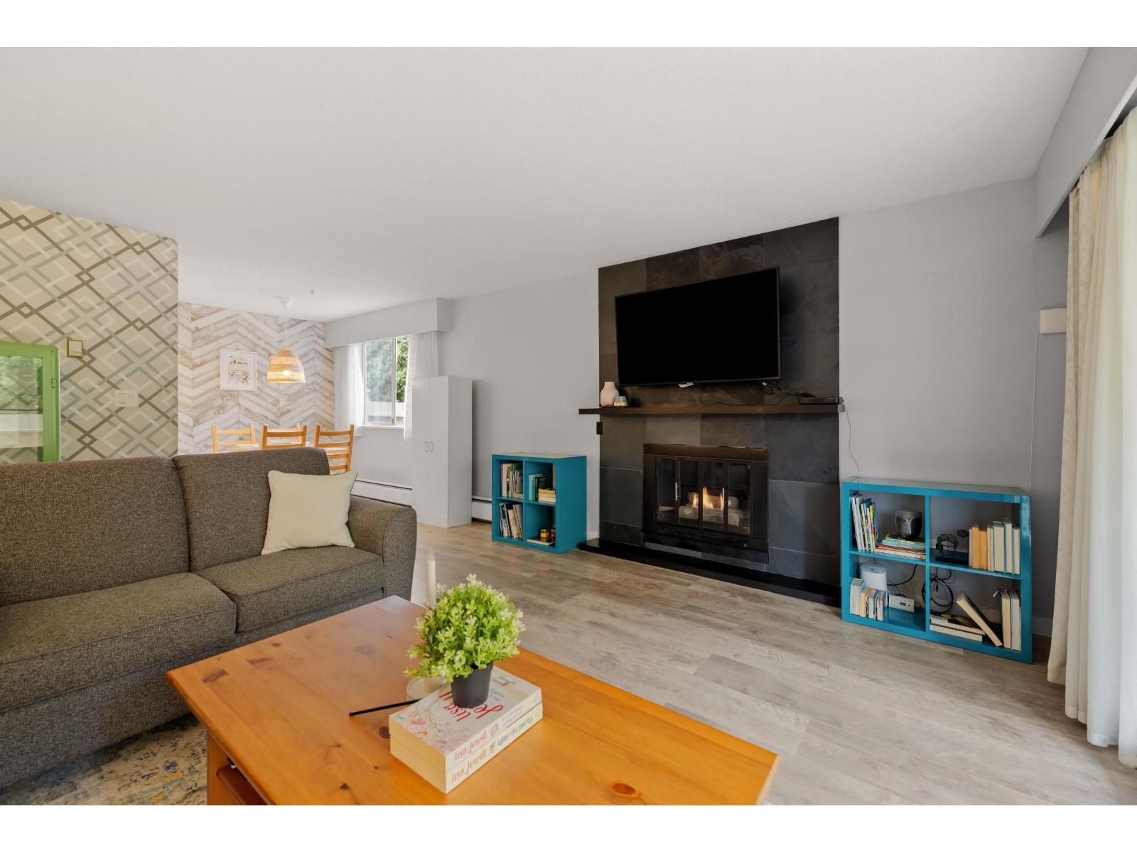 206 15010 Roper Avenue, White Rock, British Columbia  V4B 5A9 - Photo 8 - R3062414