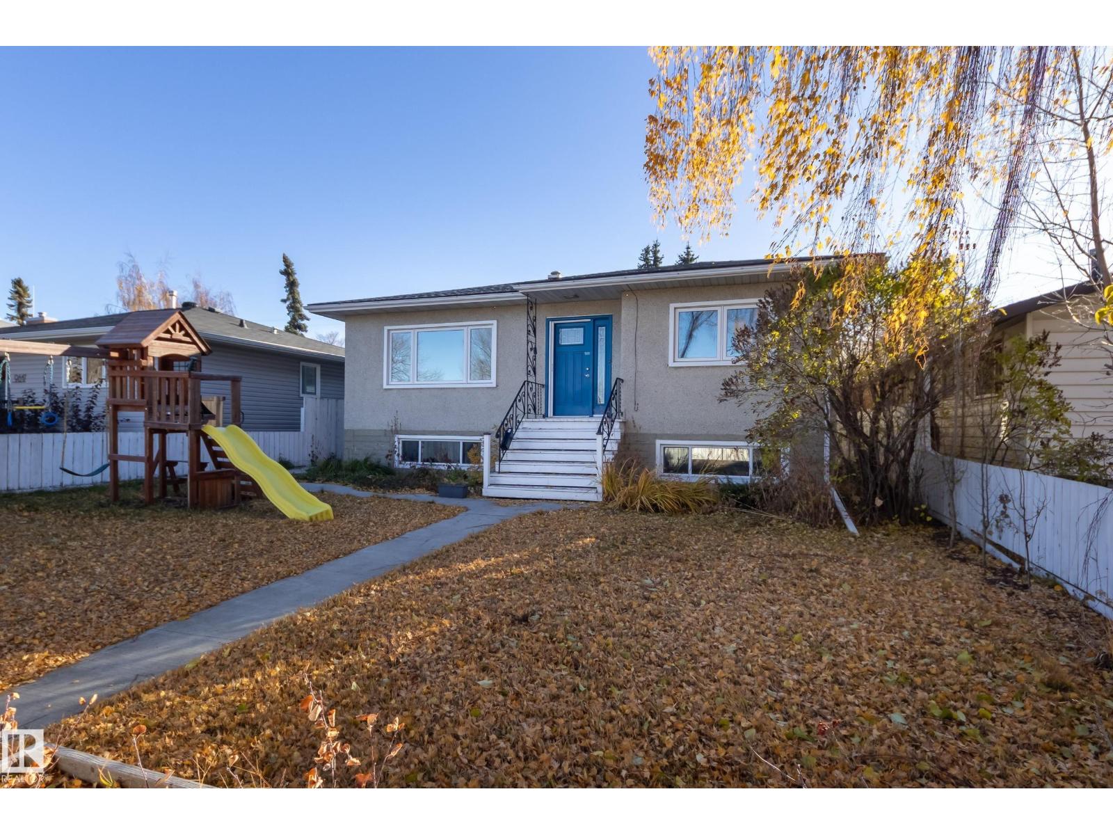 9651 66 Av Nw, Edmonton, Alberta  T6E 0M2 - Photo 1 - E4464206