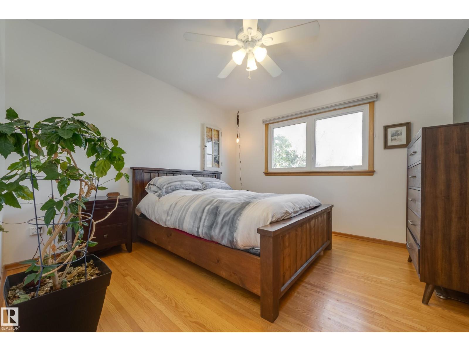 9651 66 Av Nw, Edmonton, Alberta  T6E 0M2 - Photo 12 - E4464206