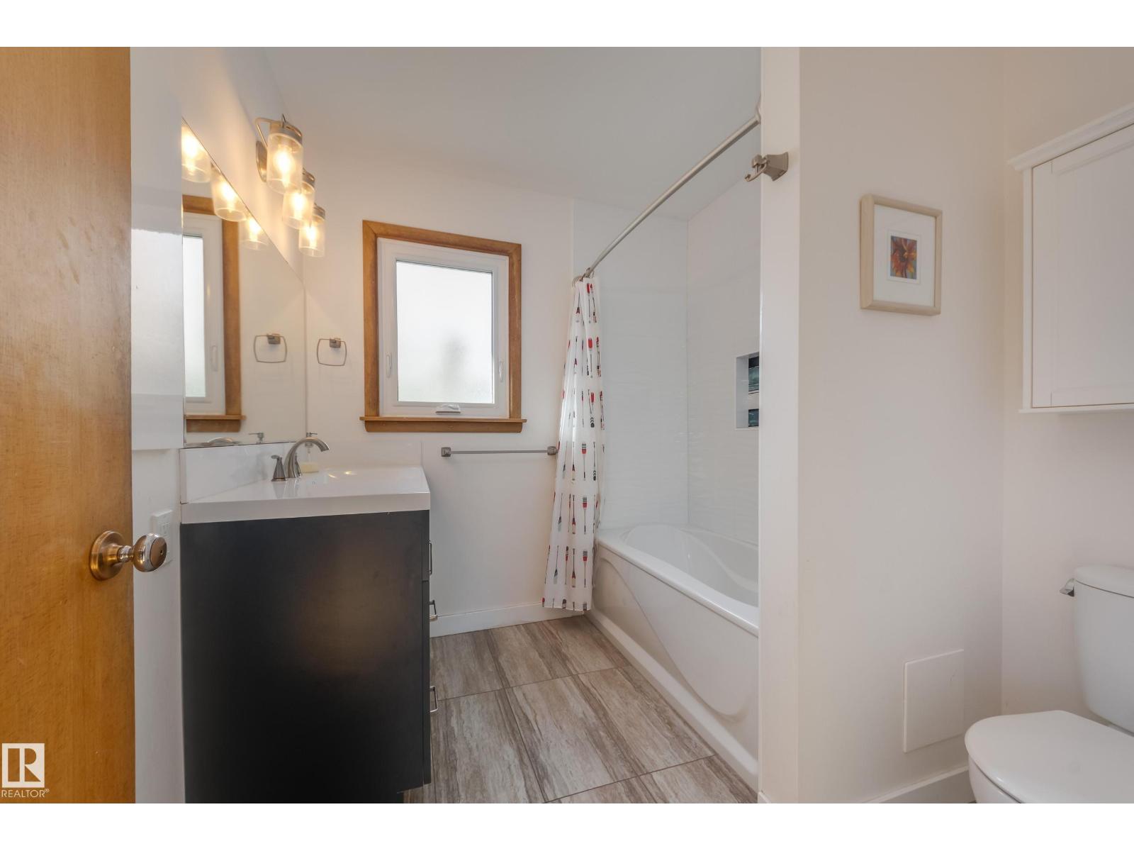 9651 66 Av Nw, Edmonton, Alberta  T6E 0M2 - Photo 19 - E4464206