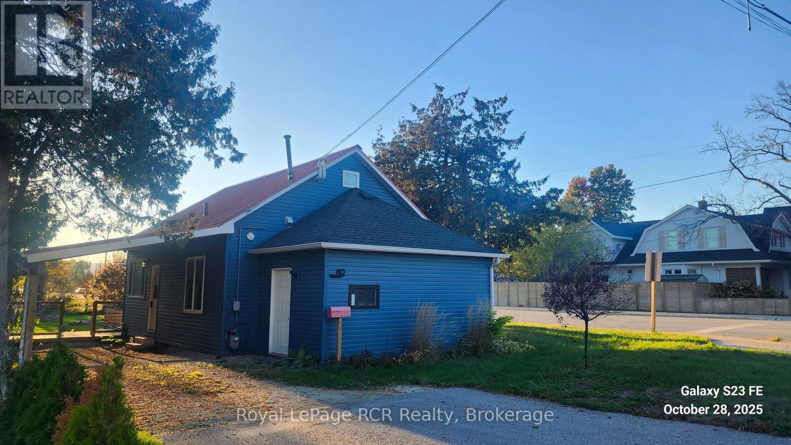 80 Huron Street, Collingwood, Ontario  L9Y 1C6 - Photo 2 - S12496276