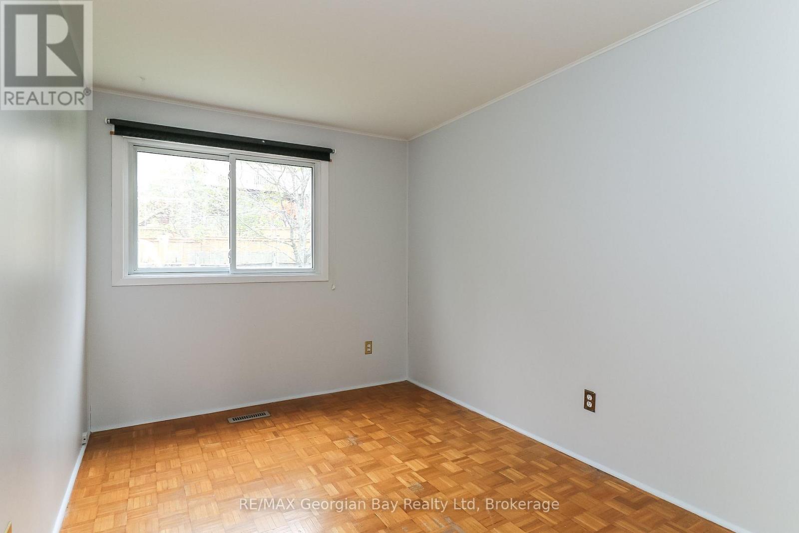 771 Birchwood Drive, Midland, Ontario  L4R 2P8 - Photo 21 - S12496332