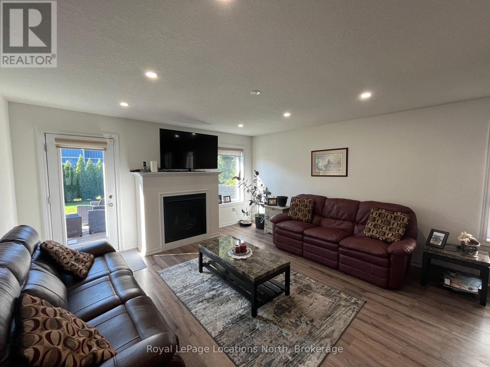 66 Hughes Street, Collingwood, Ontario  L9Y 0W7 - Photo 5 - S12496410