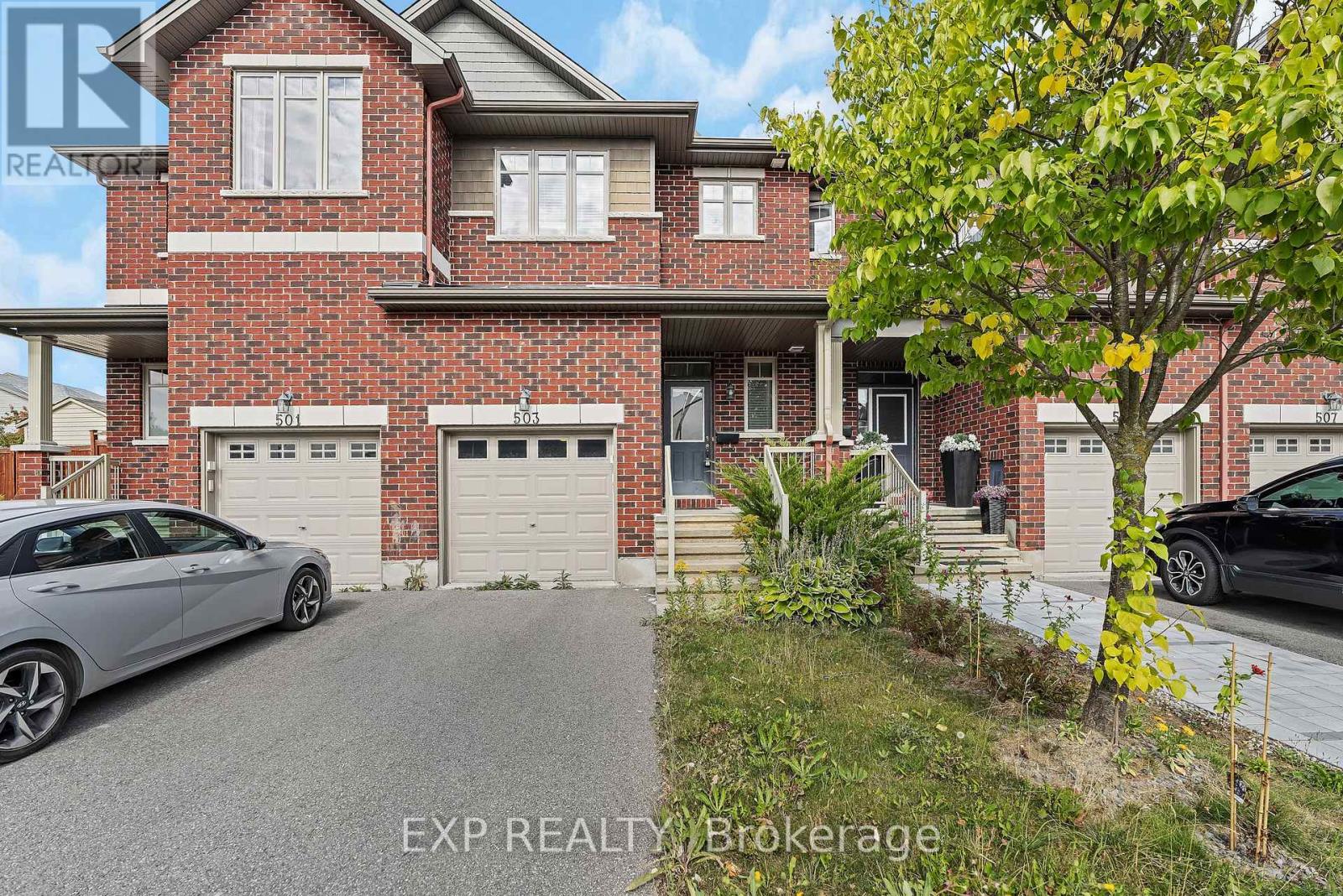 503 Knotridge Street N, Ottawa, Ontario  K1W 0A8 - Photo 2 - X12496310