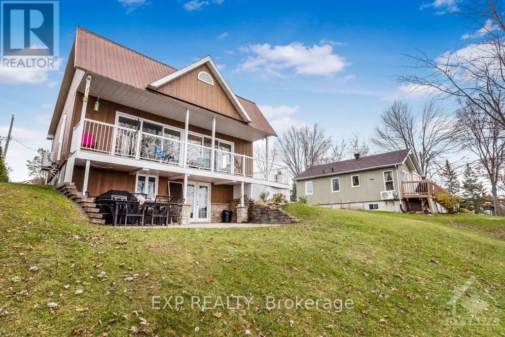 101 LADOUCEUR STREET, Champlain, Ontario