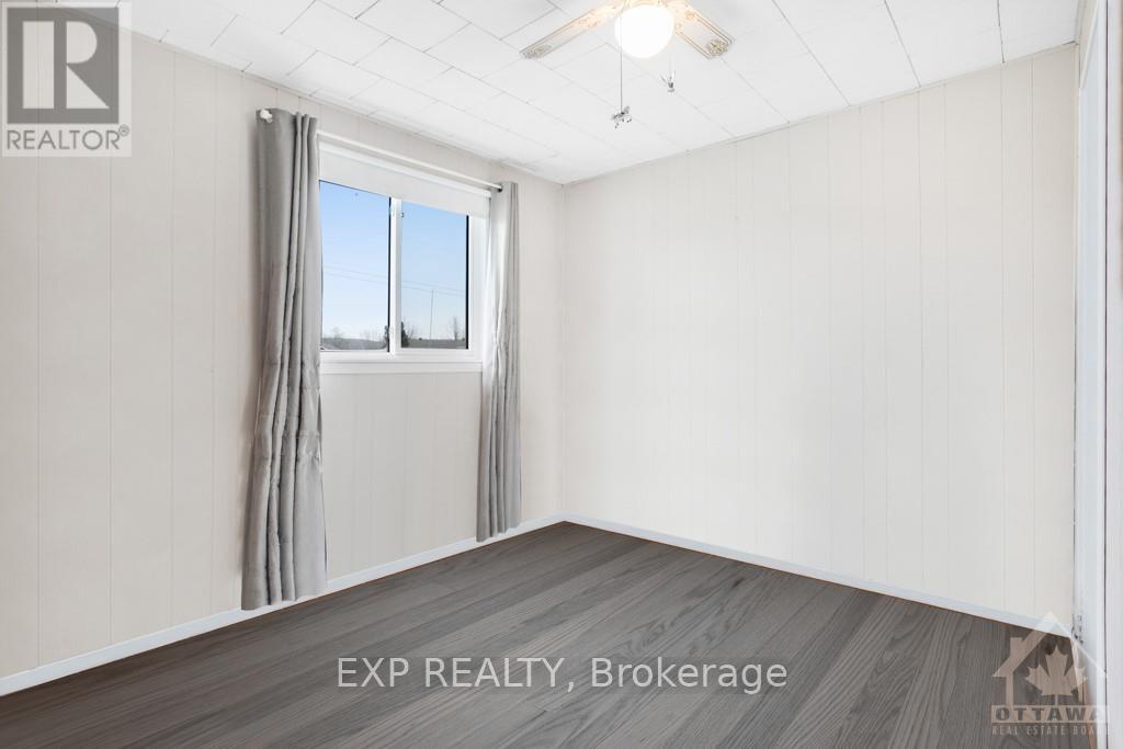 101 Ladouceur Street, Champlain, Ontario  K0B 1J0 - Photo 15 - X12496316