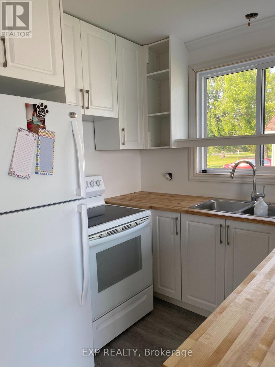 101 Ladouceur Street, Champlain, Ontario  K0B 1J0 - Photo 8 - X12496316