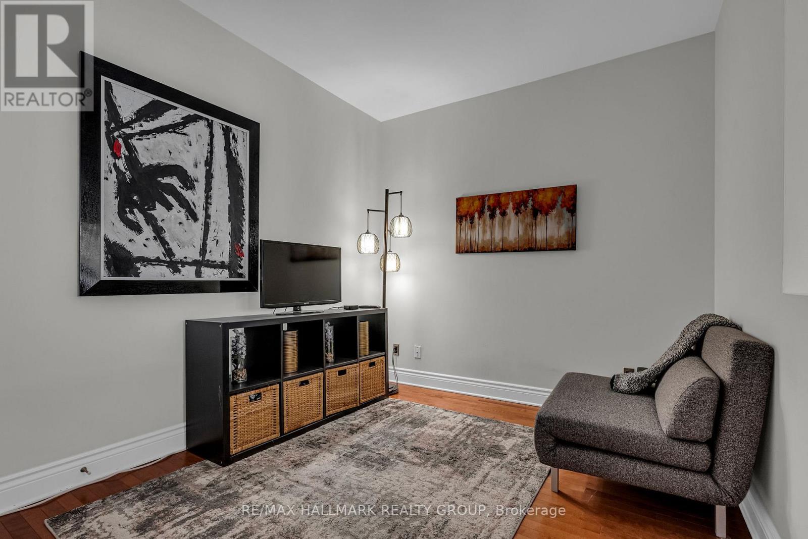 311 - 808 Bronson Avenue, Ottawa, Ontario  K1S 5A4 - Photo 19 - X12496348