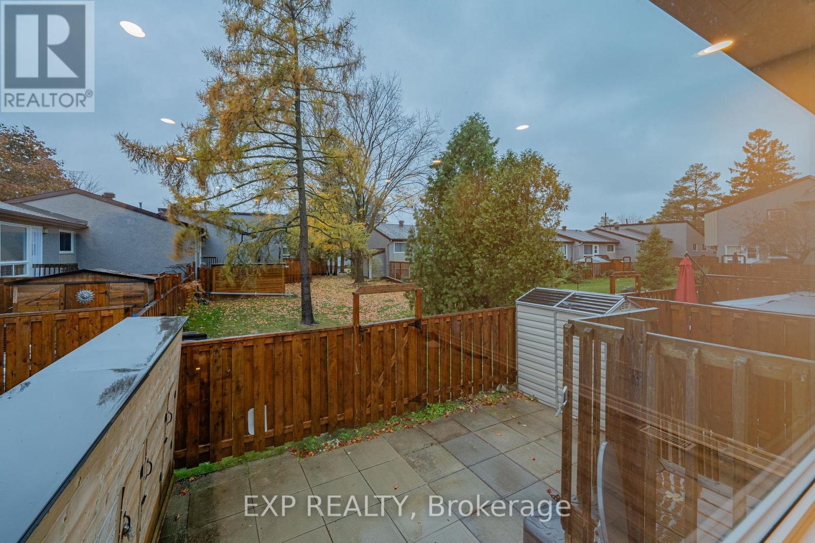 268 Woodfield Drive, Ottawa, Ontario  K2G 4P2 - Photo 35 - X12496390