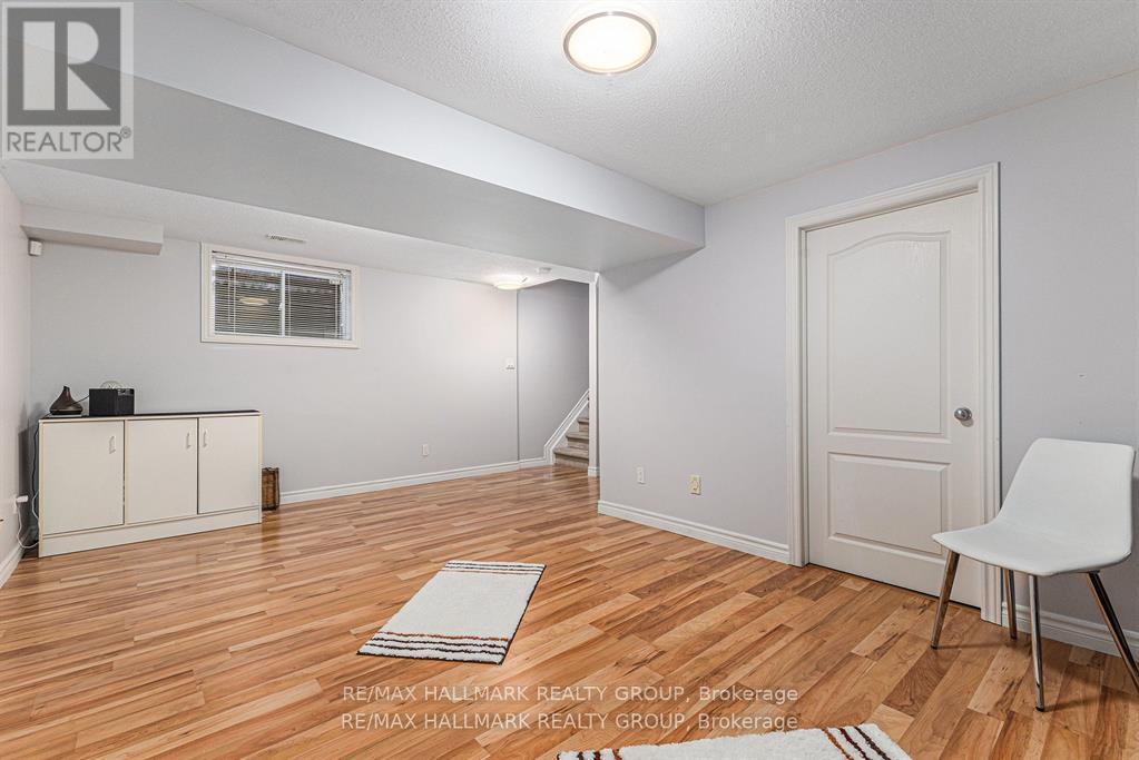 4220 Kelly Farm Drive, Ottawa, Ontario  K1T 0A5 - Photo 26 - X12496438