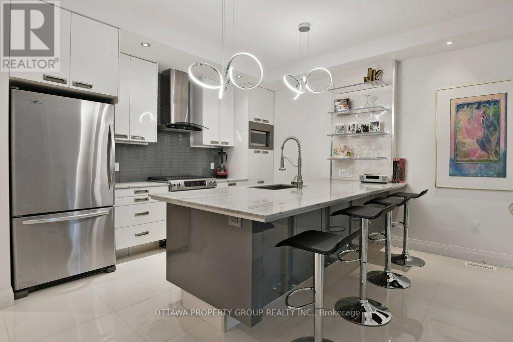 C - 10 Chestnut Street, Ottawa, Ontario  K1S 0Z8 - Photo 5 - X12496468