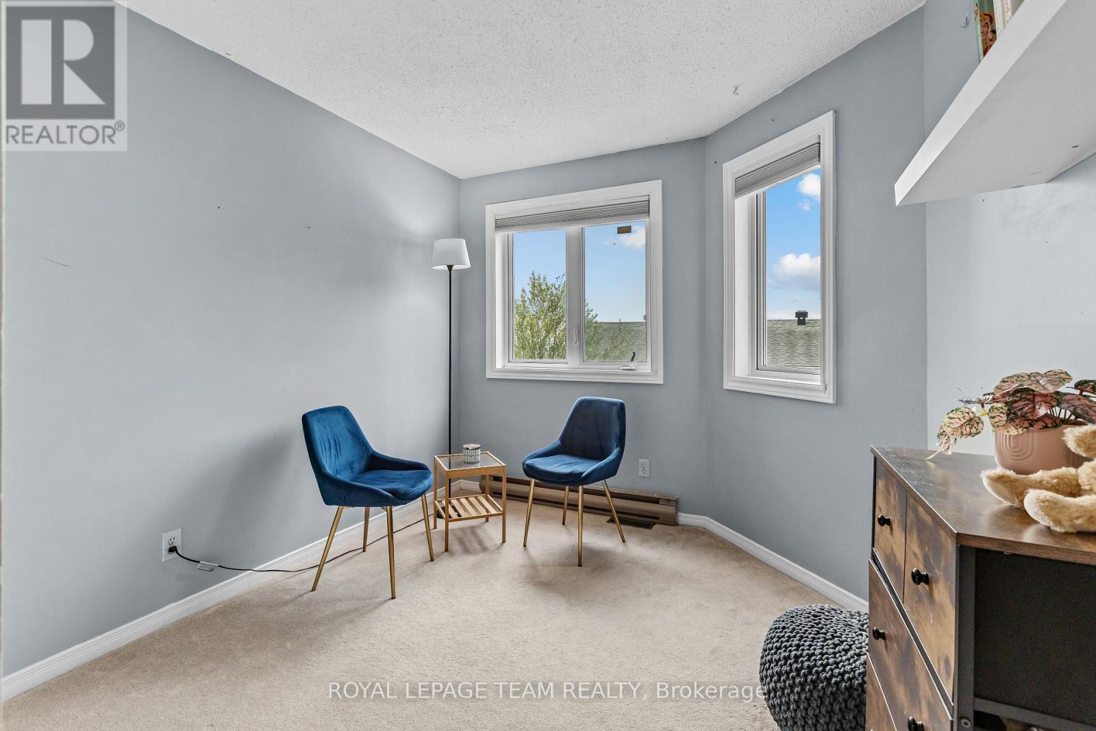 1120 Chimney Hill Way, Ottawa, Ontario  K1J 8Z6 - Photo 17 - X12496490