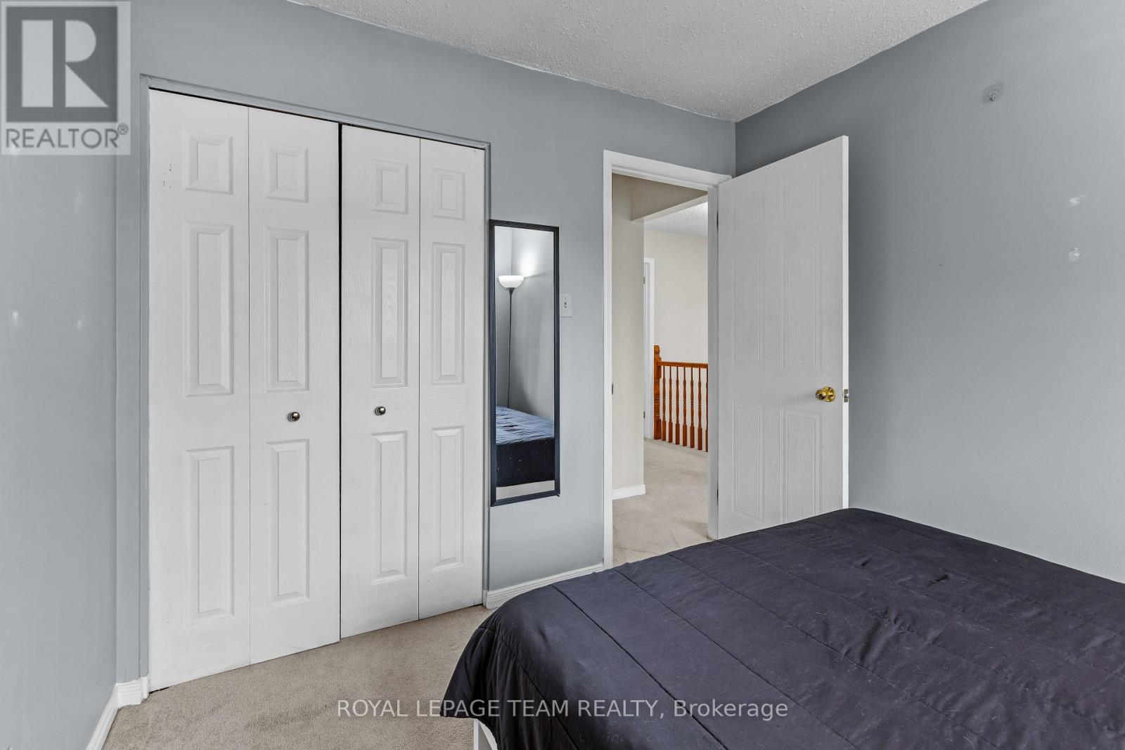 1120 Chimney Hill Way, Ottawa, Ontario  K1J 8Z6 - Photo 20 - X12496490