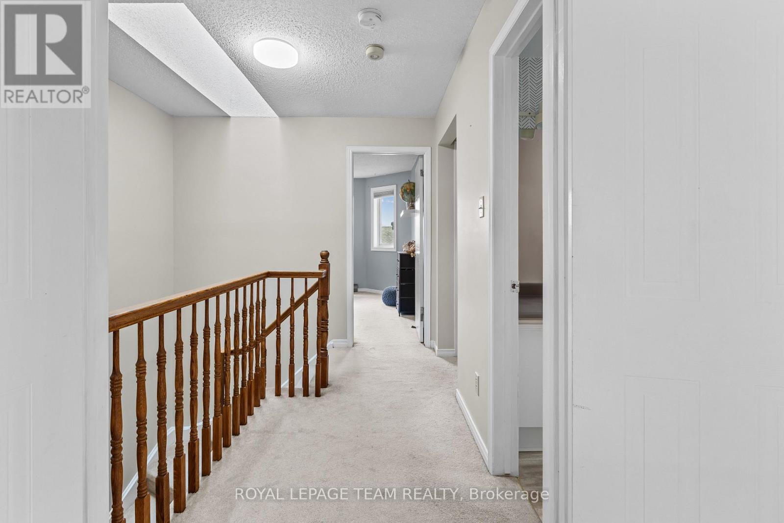 1120 Chimney Hill Way, Ottawa, Ontario  K1J 8Z6 - Photo 21 - X12496490