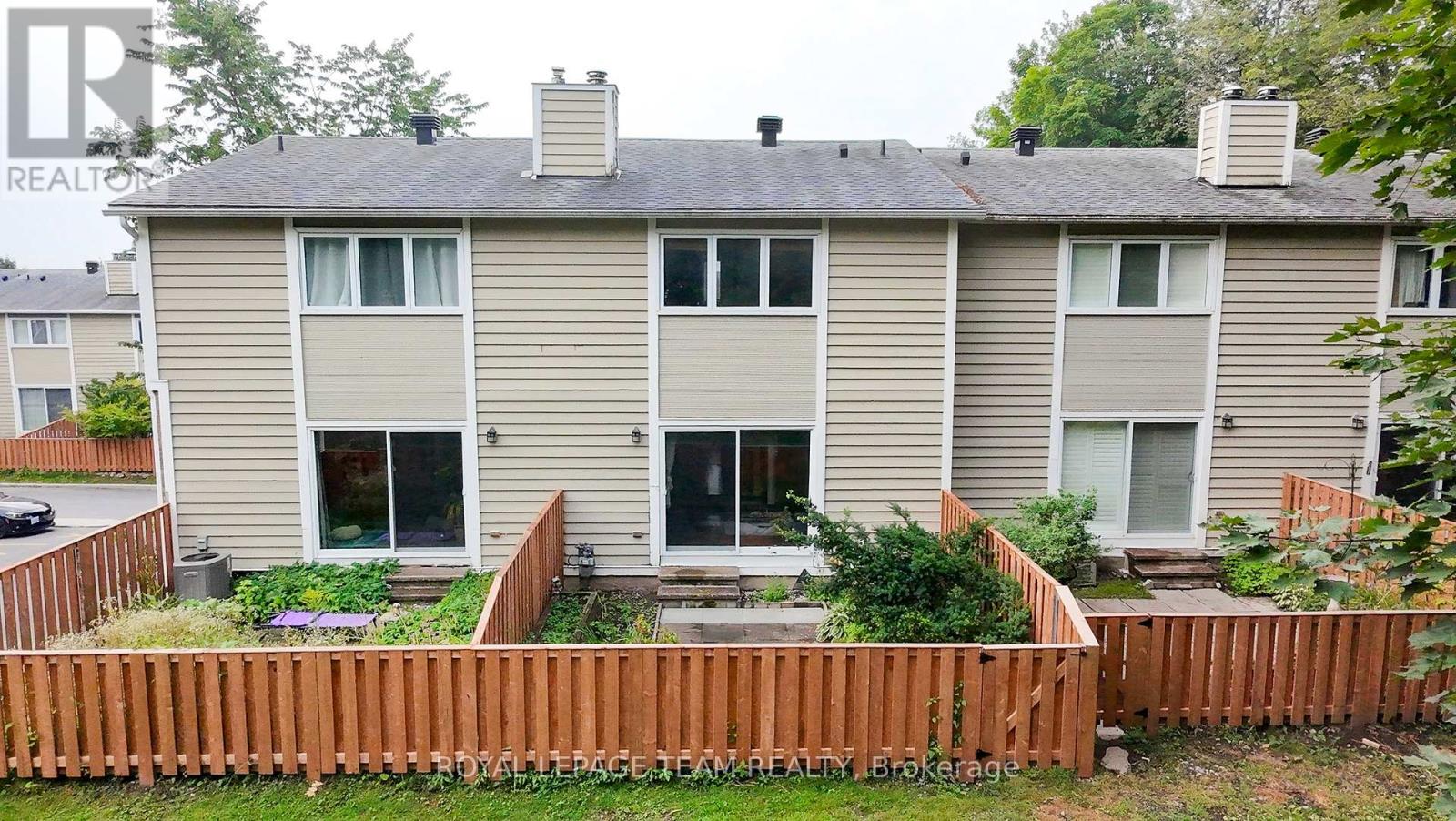 1120 Chimney Hill Way, Ottawa, Ontario  K1J 8Z6 - Photo 28 - X12496490