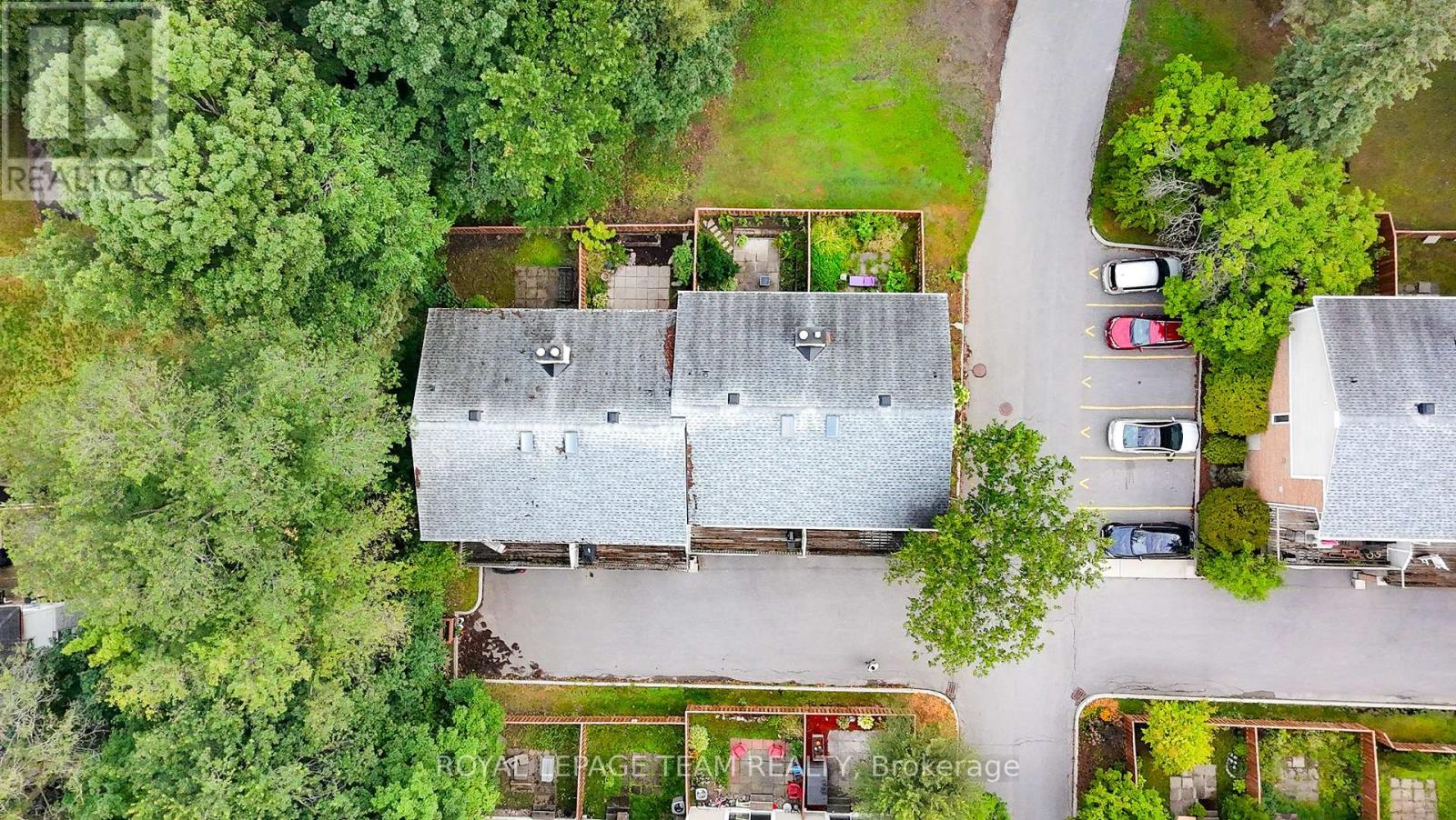 1120 Chimney Hill Way, Ottawa, Ontario  K1J 8Z6 - Photo 31 - X12496490