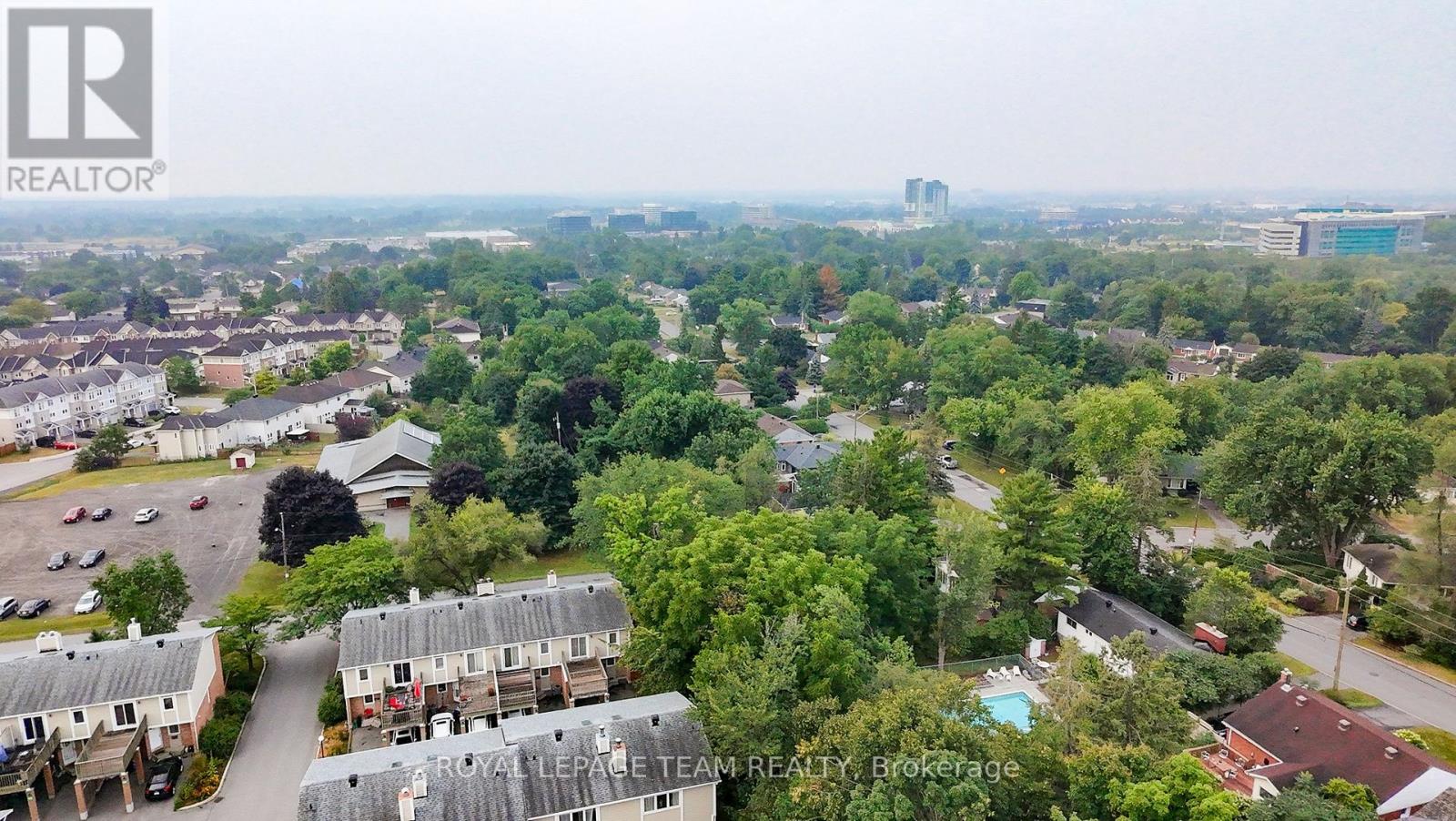 1120 Chimney Hill Way, Ottawa, Ontario  K1J 8Z6 - Photo 35 - X12496490