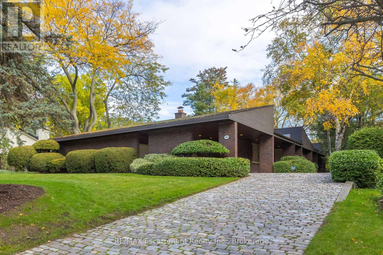 1168 CAREY ROAD, Oakville, Ontario