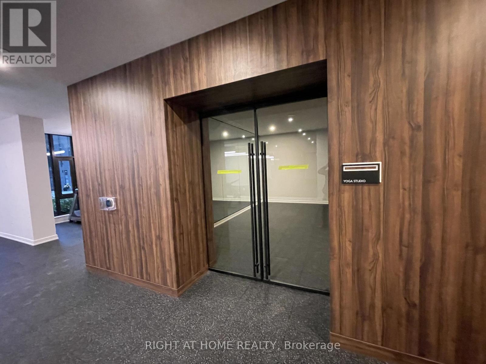 323 - 1 Kyle Lowry Road, Toronto, Ontario  M3C 1H7 - Photo 24 - C12496164